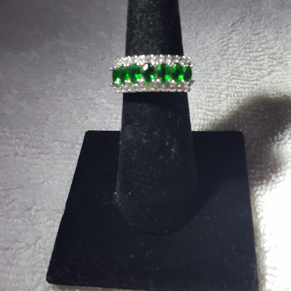 Emerald Gemstones & CZ Anniversary Fashion Ring SZ 6 NEW